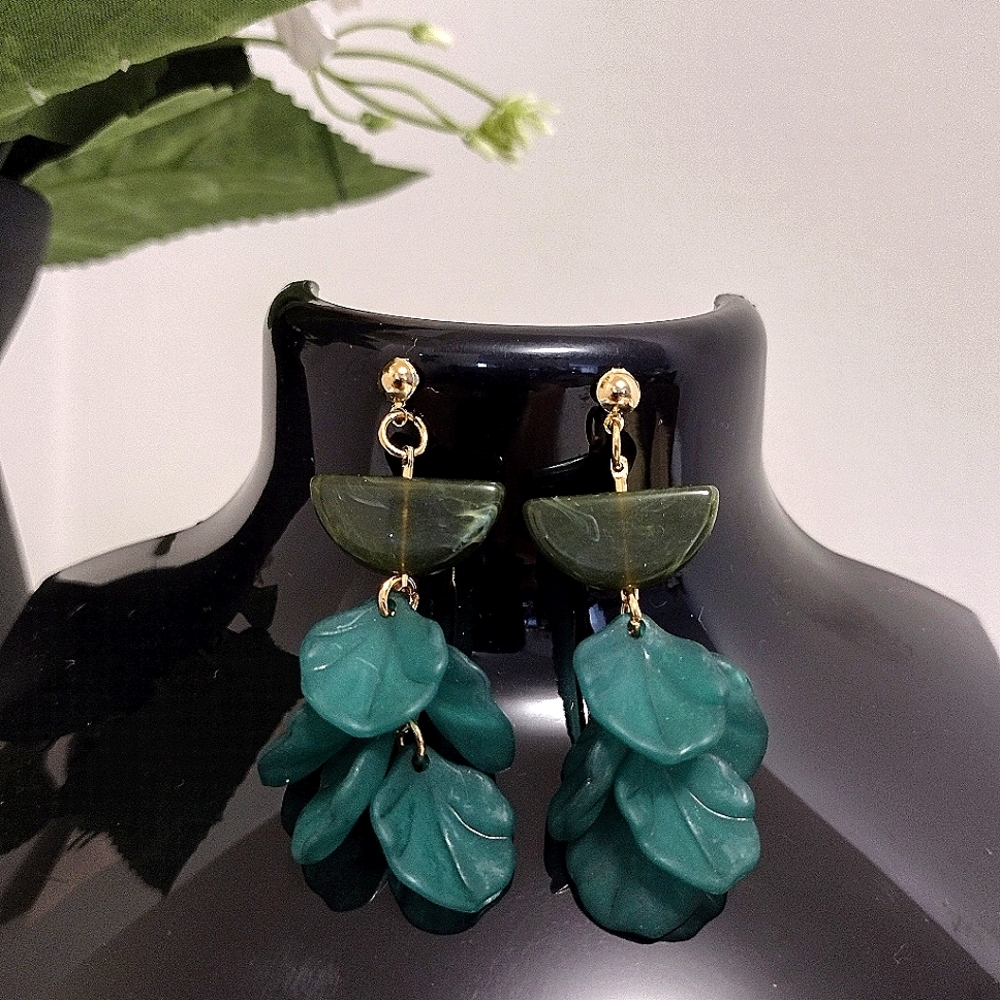Acrylic Leaf drop earrings